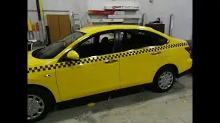 Так мы оклеиваем автомобили такси по ГОСТу