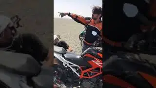 KTM 390 Duke Stuck in Sambhar Lake, Rescued By Honda Africa Twin Rider 