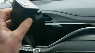The standard dash cam for the Geely Atlas Pro, including its appearance, installation, and footag...