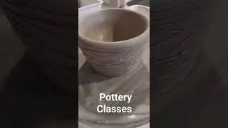 Clay Pottery  #potteryclasses #potterswheel #pottery #potterystudio#clay#clay #ceramics#clayhandmade