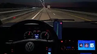 VW T4 Multivan night road