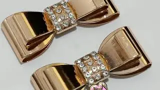 Promoção Laço Dourado com Strass R$8,99 o par