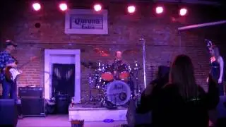Chain Of Fools, Shari Bales with Guitar, Bass, and Drum Solos