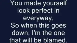 stranger- Hilary Duff *LYRICS*