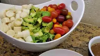 Ensalada de Palmito y Aguacate con Aderezo Balsámico