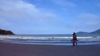 AO LONGE O MAR