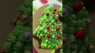 Ёлочка 🌲 #новыйгод #кекс #новогодний_стол