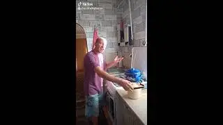 тёща рядом жена кайфуй 😂😂😂