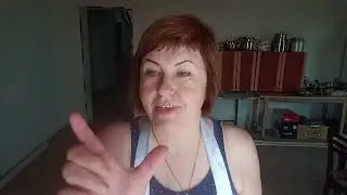 Окрошка с хреном, пирожки с лесной клубникой и пельмени! у меня выходной!