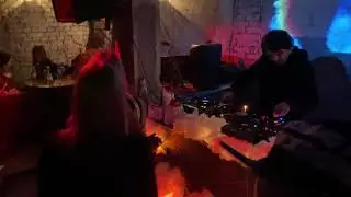 Tynch @ VinylandWine /Moscow  playing unreleased track by Quantumono & Shamtime