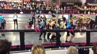 BOTB6 AZDD vs SDDD the Arizona fans get fired up
