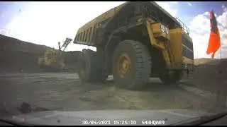 УЖАС! Страшное ДТП на карьере!