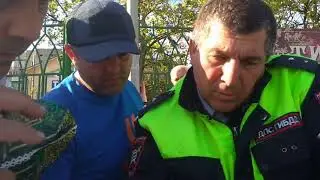 Спасаем водителя от Махачкалинских ГАИшников!!   Инспектора выдумали нарушение!