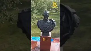 Церемония открытия памятника Г. К. Жукову в городе Чойбалсан