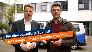 Unterwegs mit dem Demokratie-Mobil