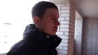 Прикол над прохожим.