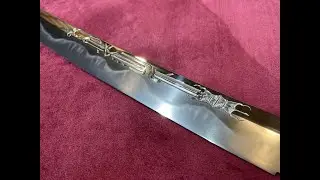 custom tamahagane blade, definitely the most beautiful blade of the year so far😏