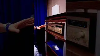 Как играет винтажный Японский кассетный плеер Sony из прошлого?