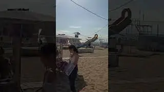 На пляже всё как всегда😄