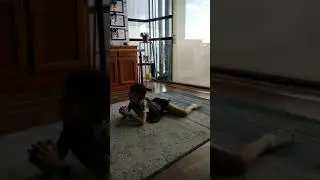 Side Split Stretching 