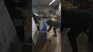 складной стол и листогиб