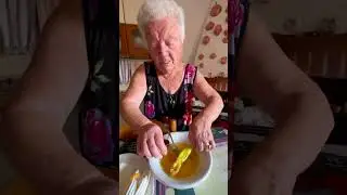 Nonna Angelina mi ha preparato un piatto semplice e rapido: i 