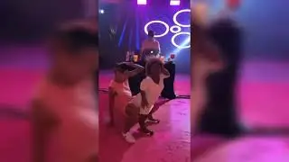 #shorts CREMOSINHO DANÇANDO NA CARLINHOS MAIA