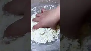 Рогалики с орехами и изюмом! Очень нежный вкус!