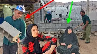 Parvaneh, a nomadic woman, is angry because of her father's support for Ali.