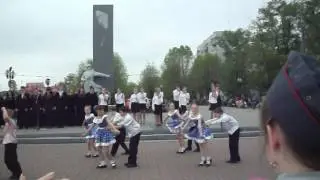 Ансамбль "Созвездие" - Несовместимы дети и война