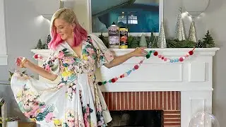 How to Create a Festive Holiday Mantel