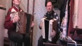 Цыганочка исп. Артемьев (гармонь), Подкользин (баян)