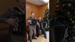 С наступающим новым годом! 