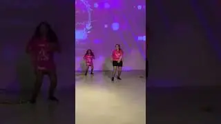 Coreografia Aniversário 30 anos 2° parte KDANCE EVENTOS