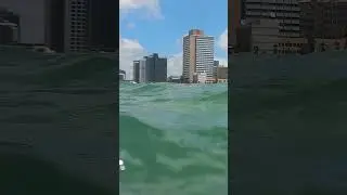 Тель Авив  и море