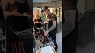 Only meat goes on the grill😜😎 