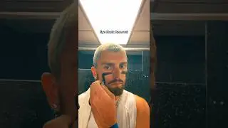 How to take off Eye Black #baseball #makeup #makeuptutorial #mlb #makeupartist