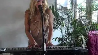 Tatiana Studio Sessions Mrs. Blue (c)2005
