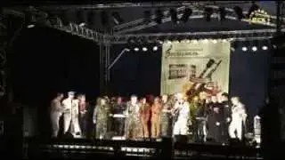 Ю.Шкитун и участники фестиваля ВПП - Салам бача