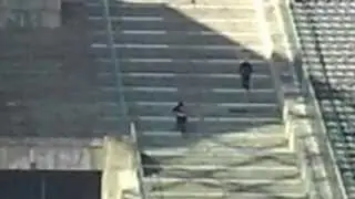 Fuga dopo il bacio del prato dell' Olympia Stadion! sezze