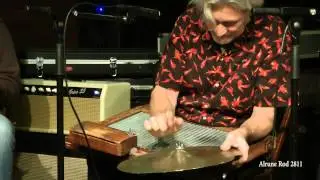Blues Jamboree - Mik Schack's vaskebræt solo feat. kyllingen Rubber Johnson på vokal (2012)