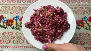 Смачний салат з буряка та зеленого горошку. Простий рецепт салату