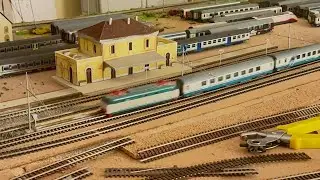 Intercity con E444 in transito in stazione! con aggiunta di dettagli!