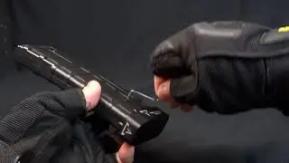 m4 magazine crank.wind the gear