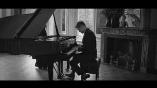 Falling To Pieces - *SAD* Piano Beautiful Song Instrumental