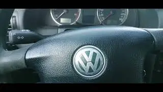 VOLKSWAGEN PASSAT. 2004 год.
