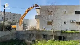 جرافات الاحتــلال تهدم منزل المواطن المقدسي فادي عليان مسؤول الحراسة في المسجد الأقصى . . .
