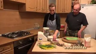 Готовим хинкали с бобриным мясом.