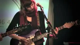 The Sob Sisters - Gimme