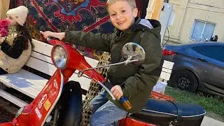 Цветочки на крыльце) концерты и выступление в парках) прогулки 🌹